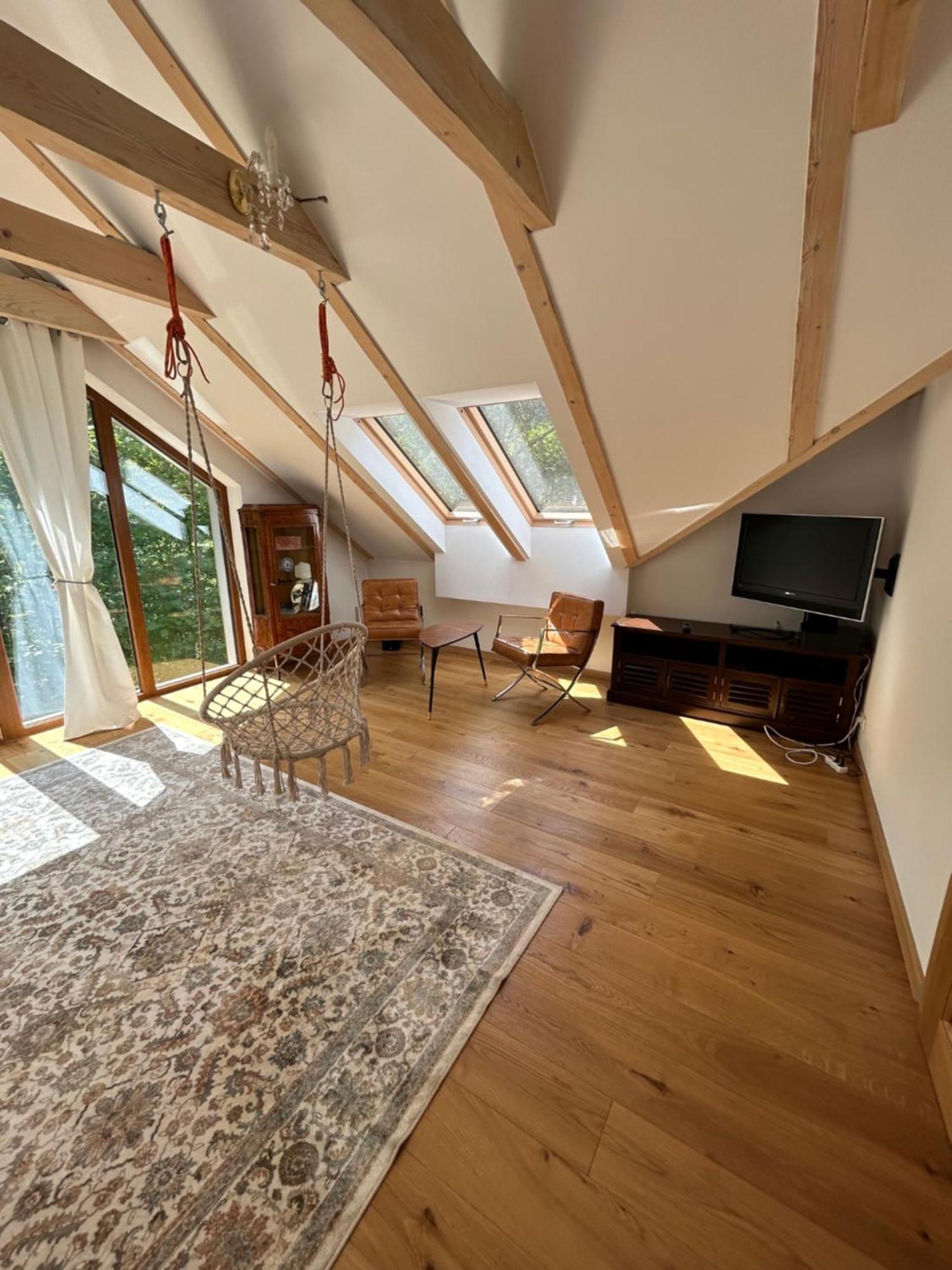 Aparthotel Lesna &