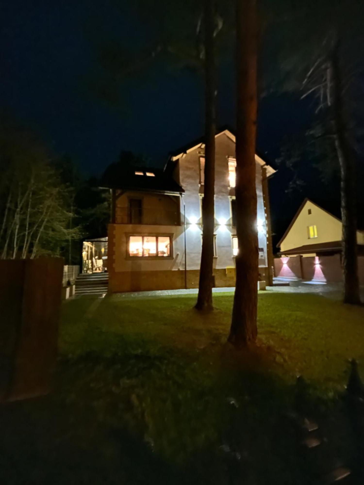 Lesna & Aparthotel