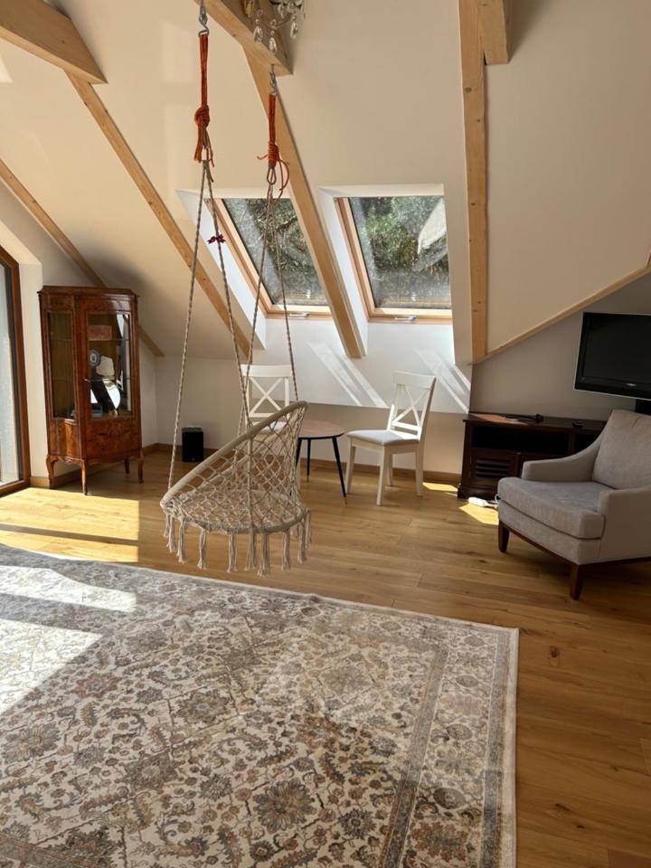 Lesna & Aparthotel